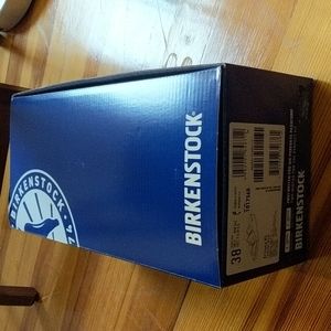 NEW IN BOX Birkenstock Shearling Arizona in Lavender Blush